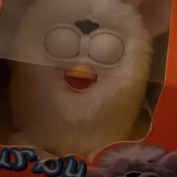 NWT 2001 Furby Unopened Box - Picture 3 of 5